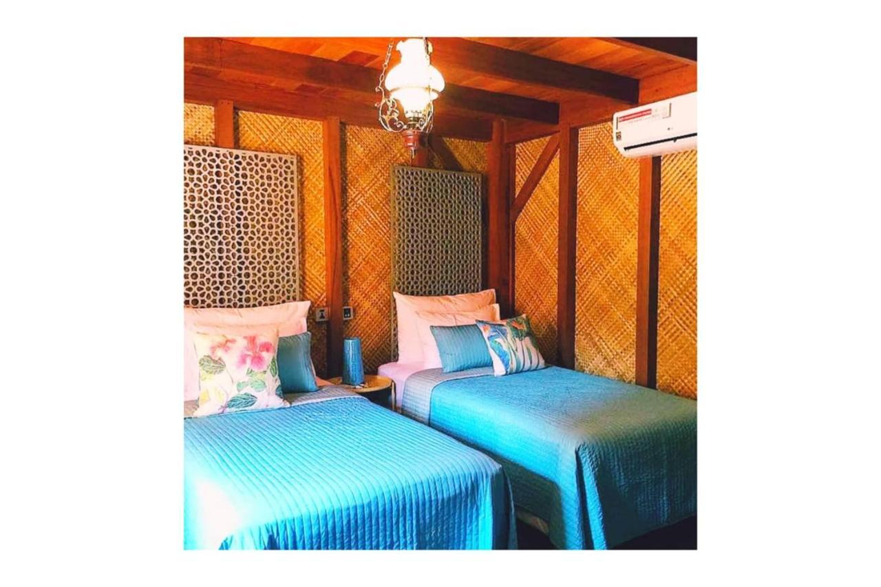 Bleu Verde, The Secret Garden - Turtle Point Beach Gili Trawangan Exterior photo