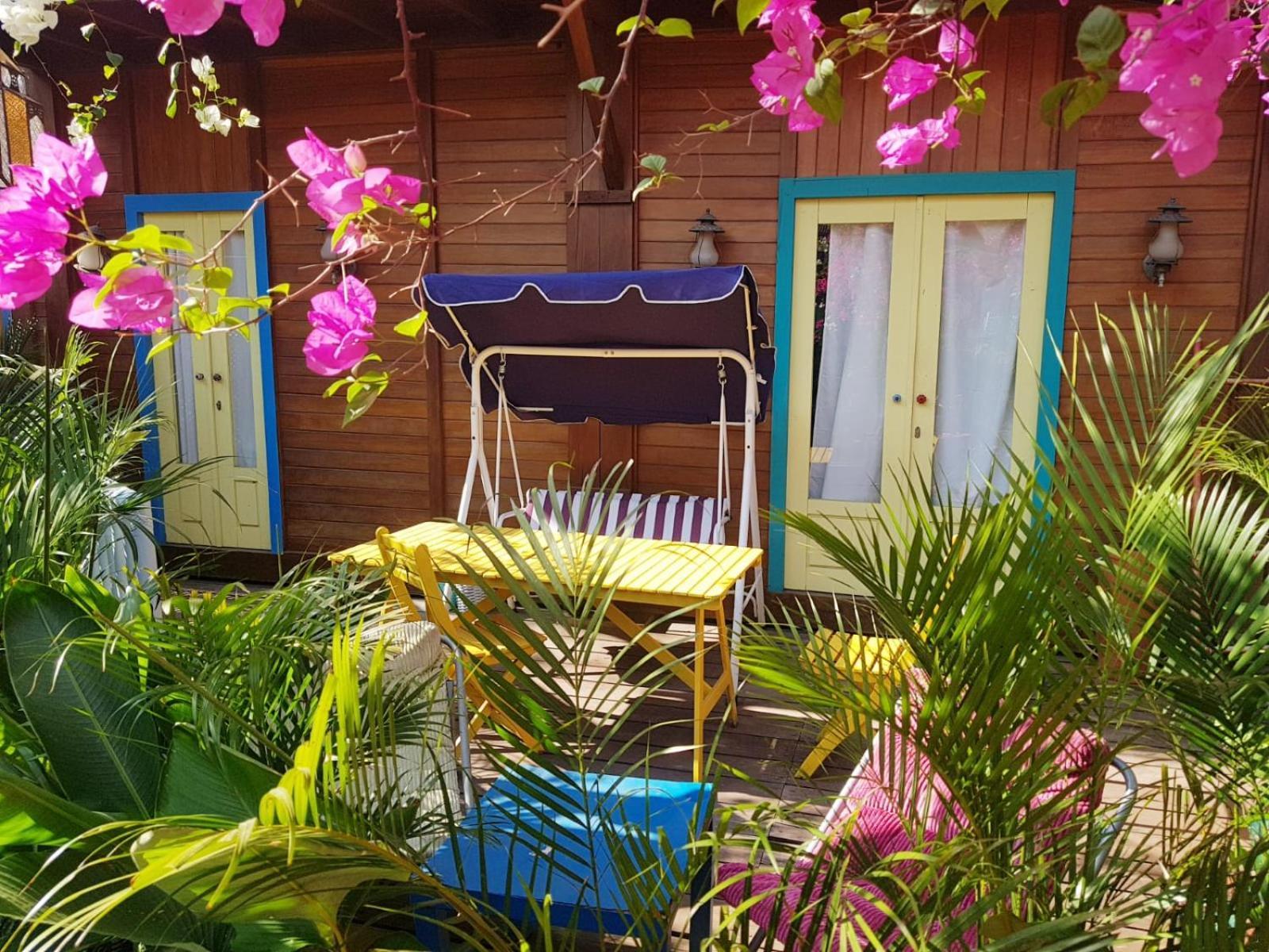Bleu Verde, The Secret Garden - Turtle Point Beach Gili Trawangan Exterior photo